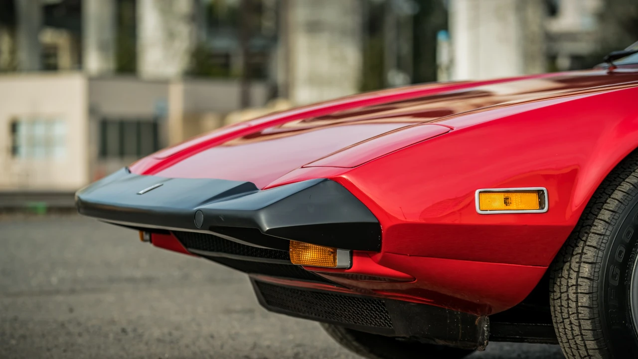 1973 DeTomaso Pantera - Image 16 of 31
