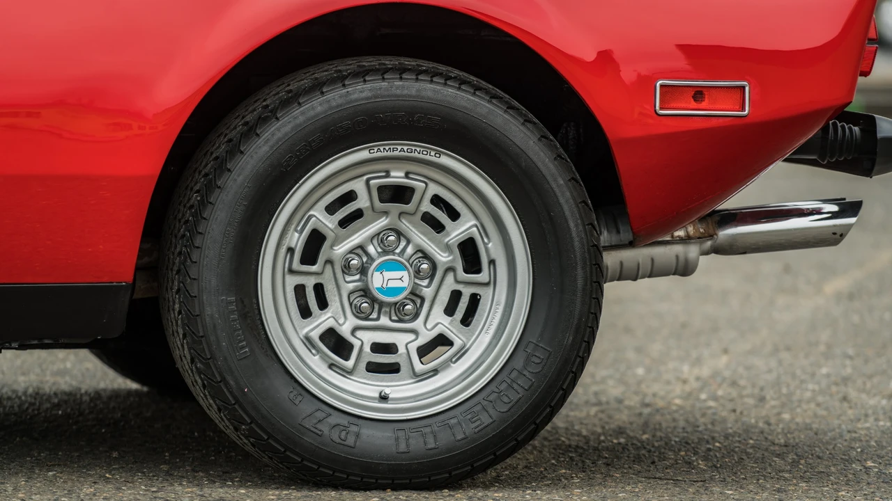 1973 DeTomaso Pantera - Image 27 of 31