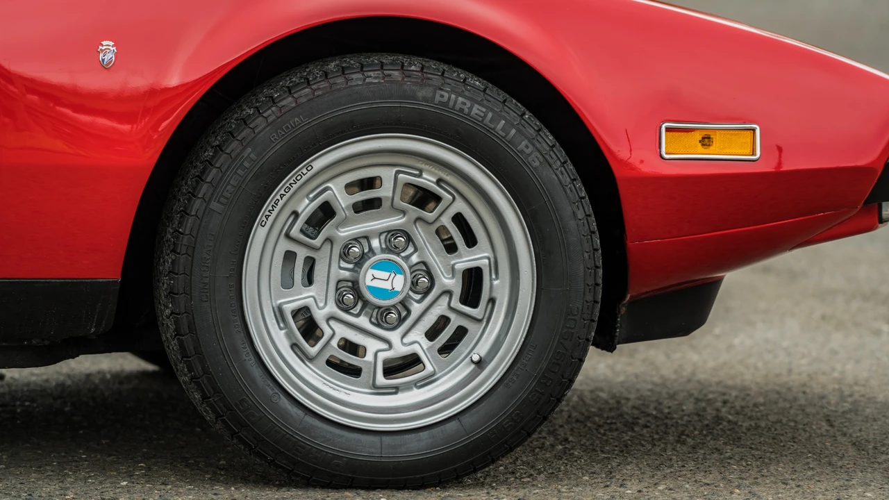 1973 DeTomaso Pantera - Image 29 of 31