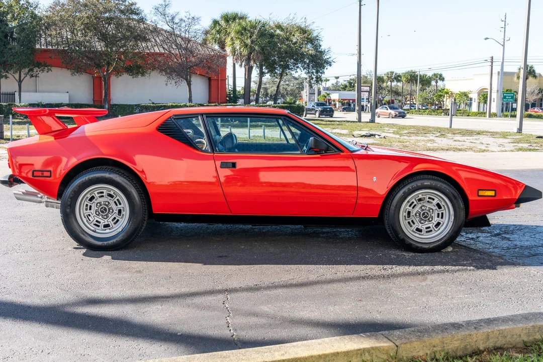 1973 DeTomaso Pantera - Image 11 of 31