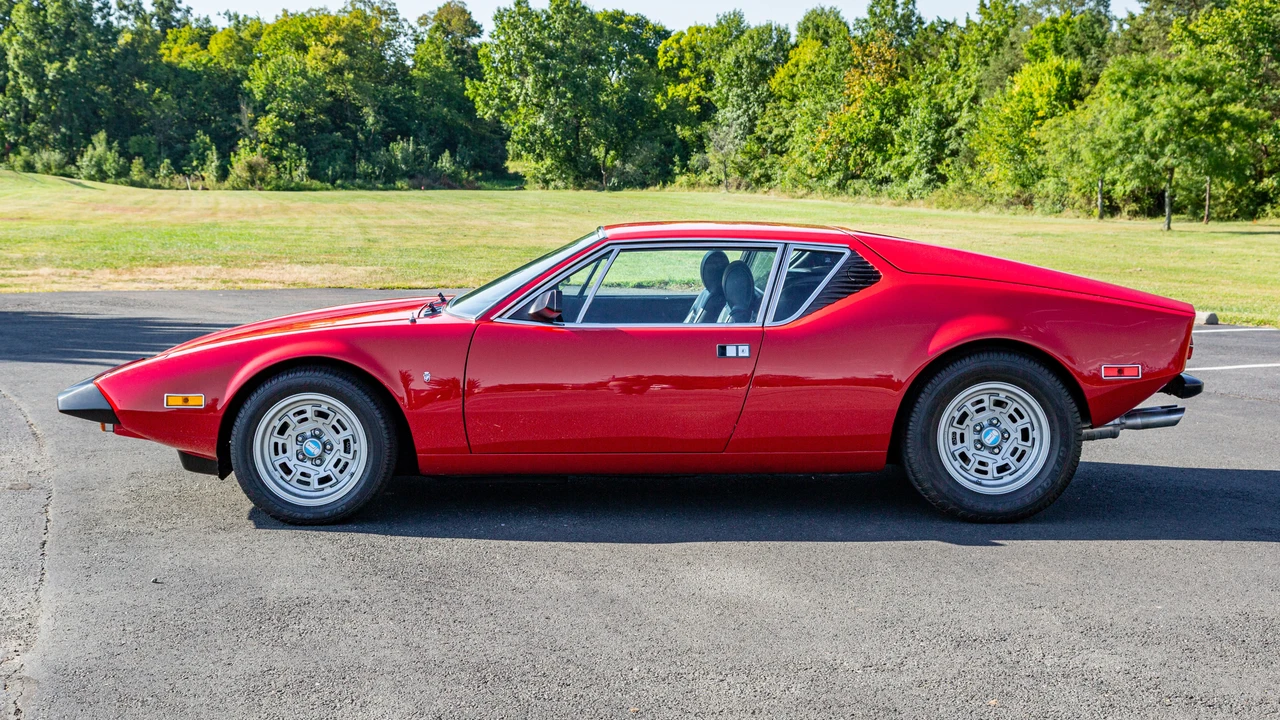 1973 DeTomaso Pantera - Image 12 of 31