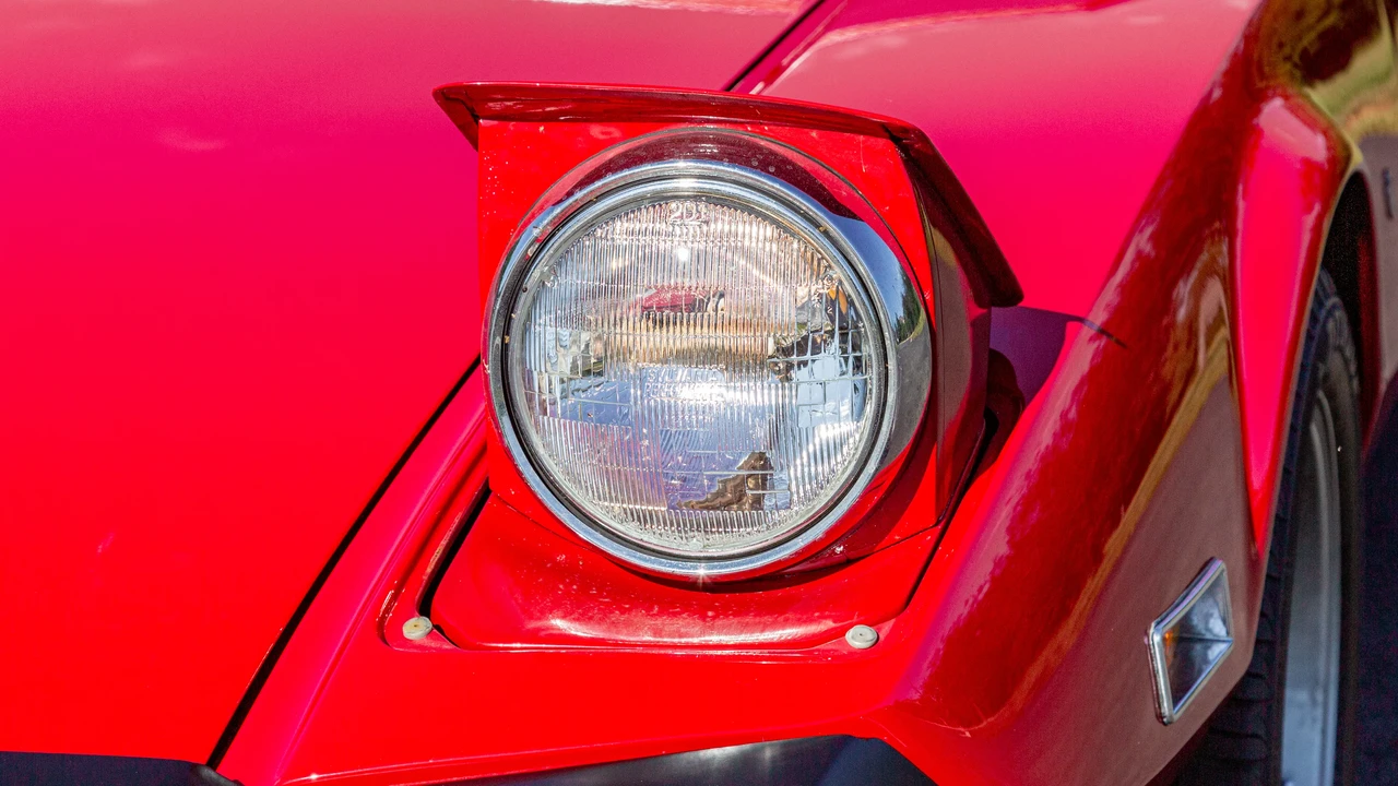 1973 DeTomaso Pantera - Image 15 of 31