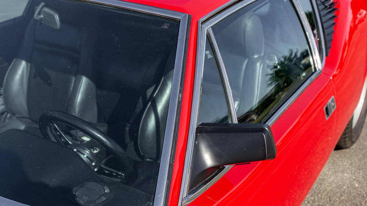 1973 DeTomaso Pantera - Image 27 of 31