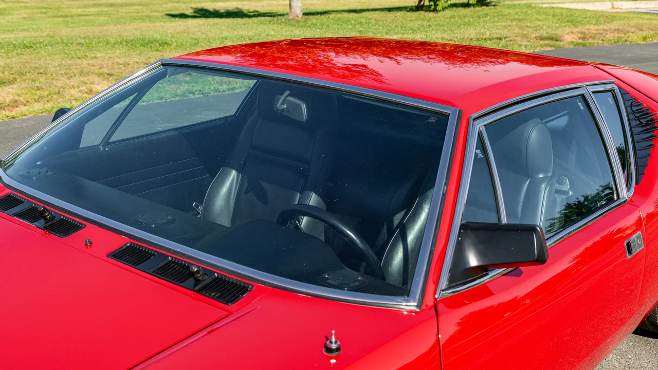 1973 DeTomaso Pantera - Image 24 of 31
