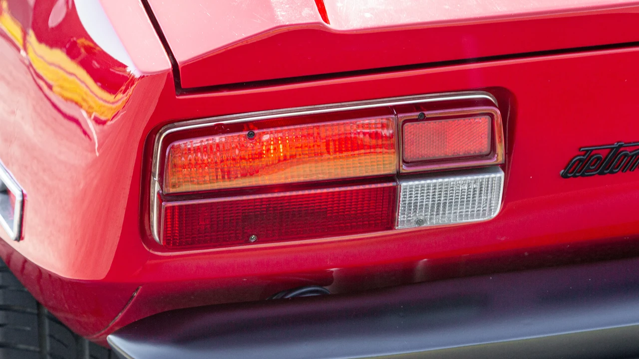 1973 DeTomaso Pantera - Image 17 of 31