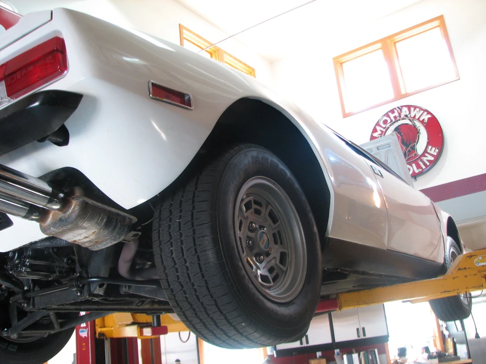 1973 DeTomaso Pantera - Image 12 of 31