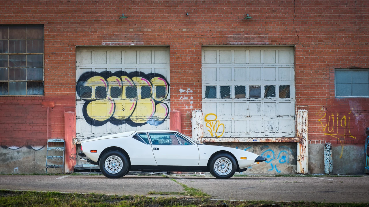 1973 DeTomaso Pantera - Image 22 of 31