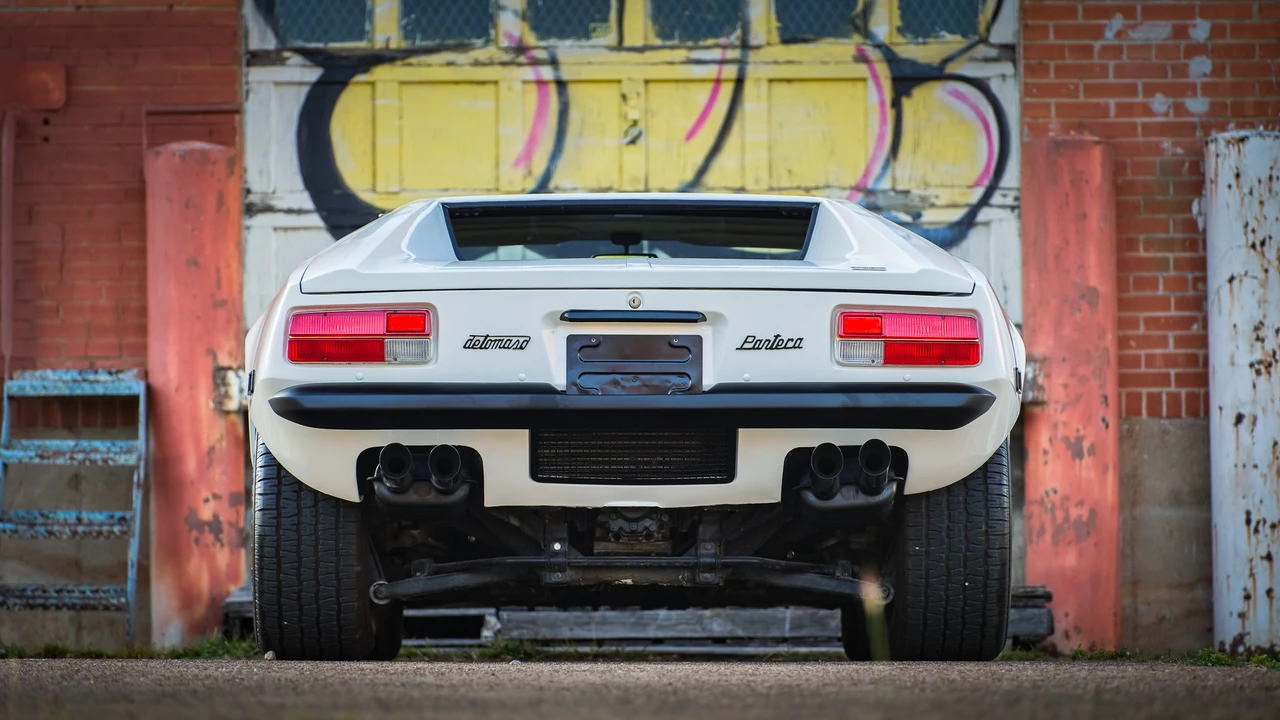 1973 DeTomaso Pantera - Image 16 of 31
