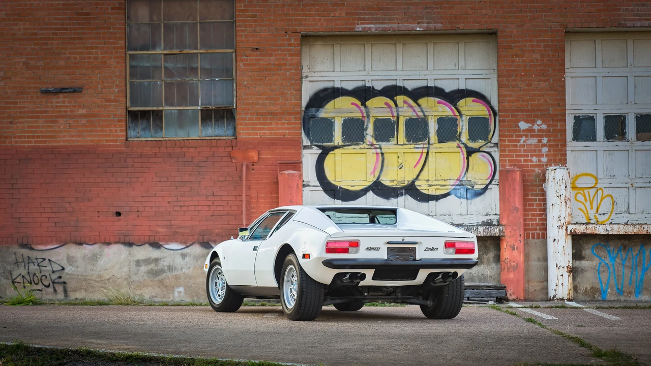 1973 DeTomaso Pantera - Image 11 of 31