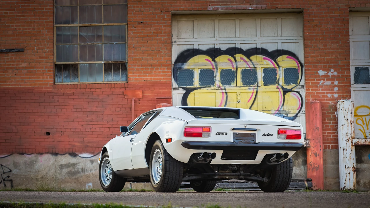1973 DeTomaso Pantera - Image 12 of 31