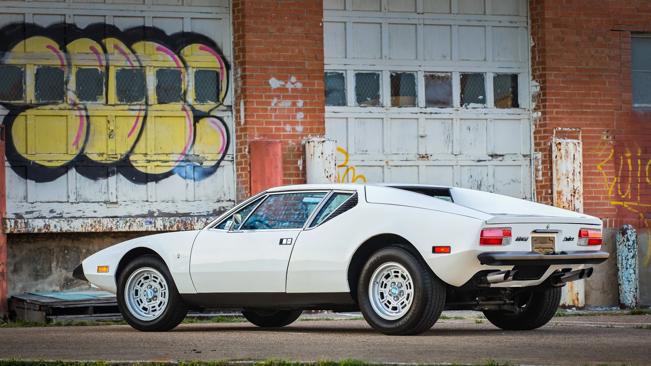1973 DeTomaso Pantera - Image 10 of 31