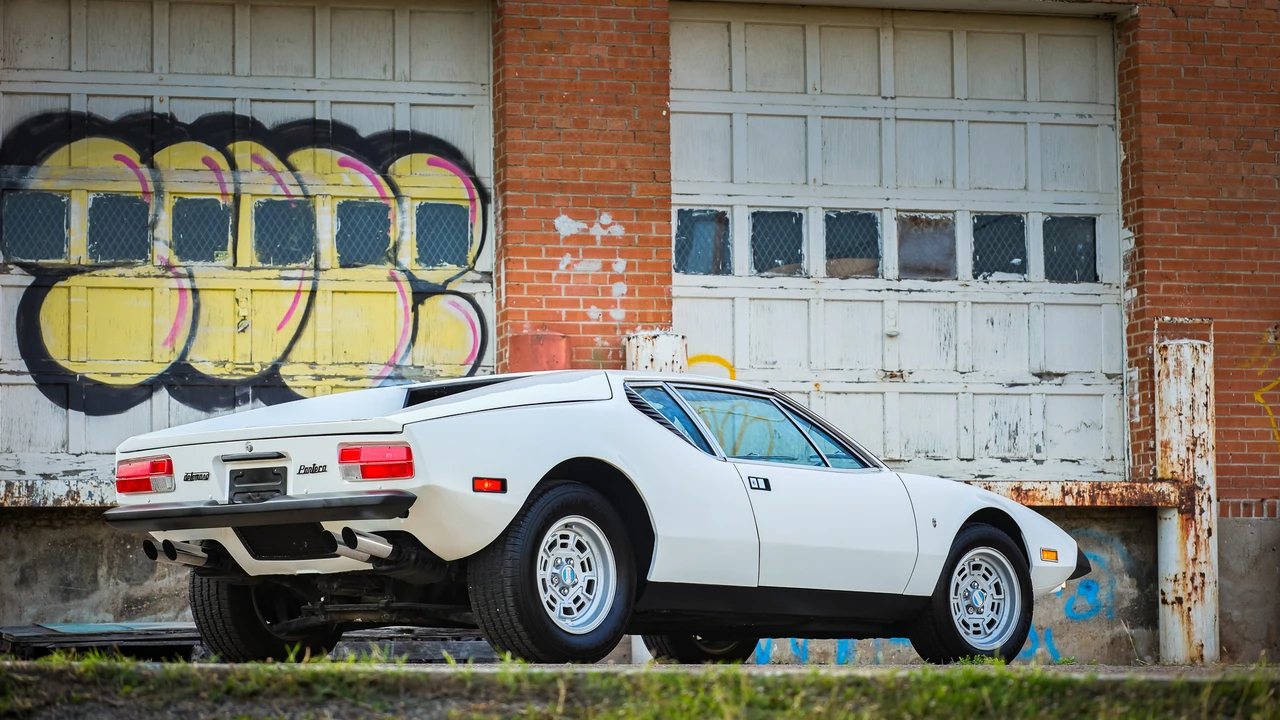 1973 DeTomaso Pantera - Image 21 of 31