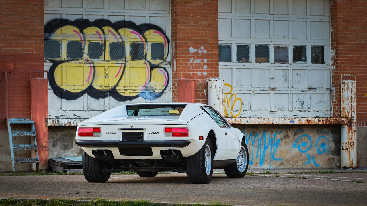 1973 DeTomaso Pantera - Image 18 of 31