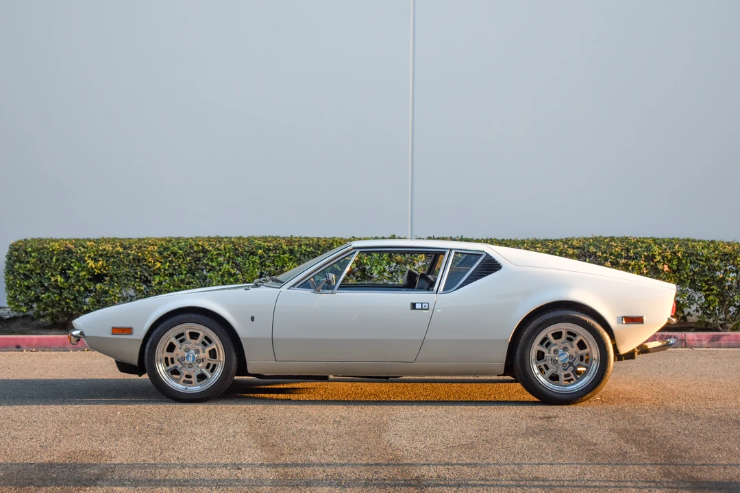 1973 DeTomaso Pantera - Image 14 of 31