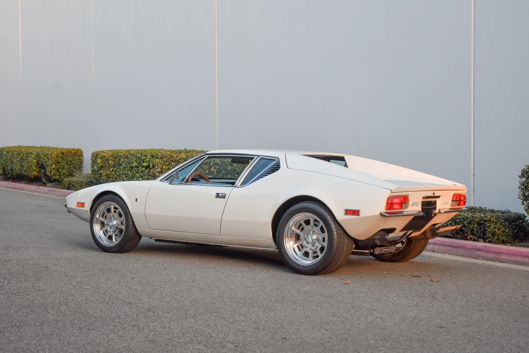 1973 DeTomaso Pantera - Image 15 of 31