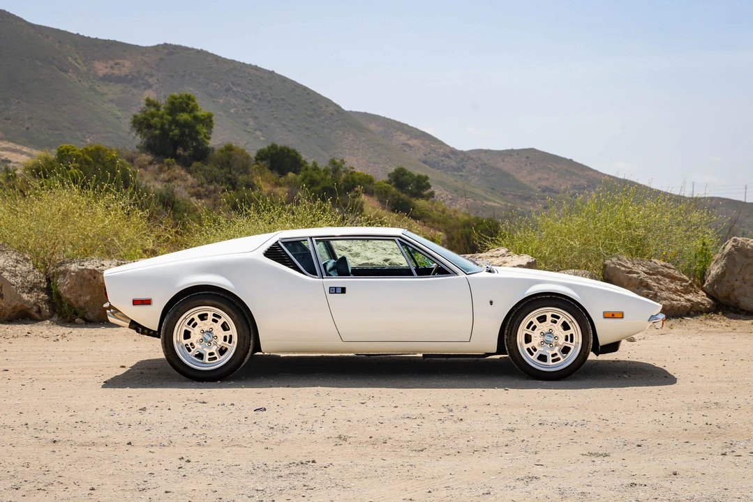 1973 DeTomaso Pantera - Image 10 of 31