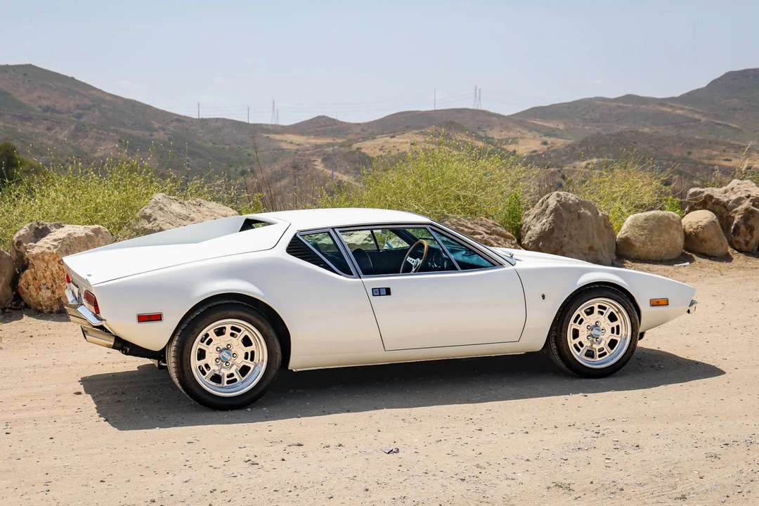 1973 DeTomaso Pantera - Image 11 of 31