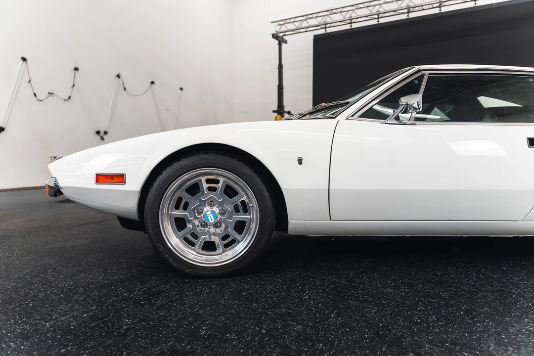 1973 DeTomaso Pantera - Image 14 of 31