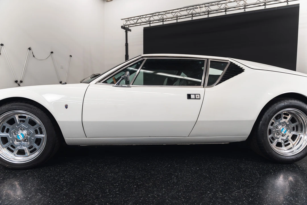 1973 DeTomaso Pantera - Image 15 of 31