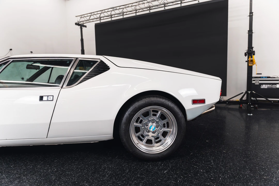 1973 DeTomaso Pantera - Image 16 of 31