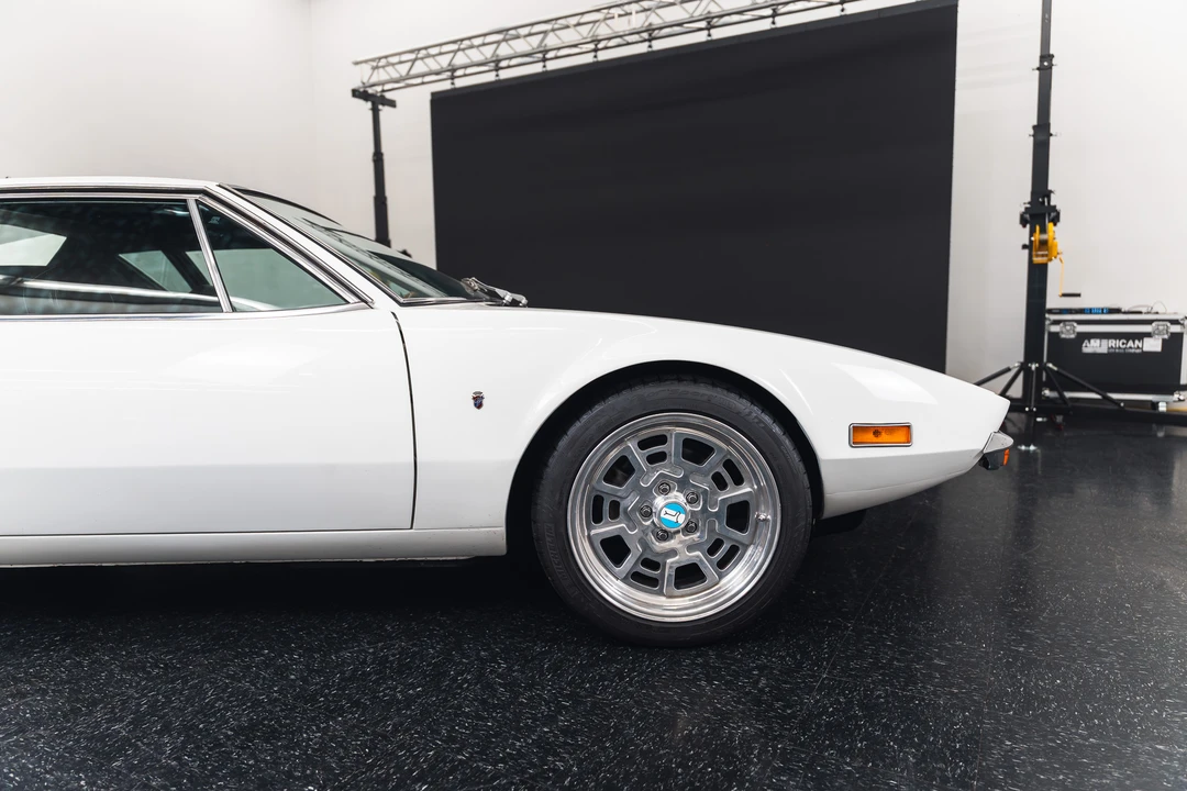 1973 DeTomaso Pantera - Image 13 of 31