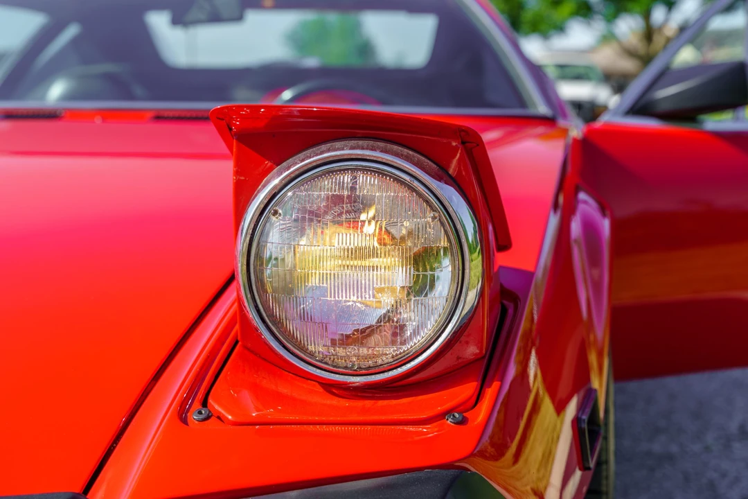 1973 DeTomaso Pantera - Image 17 of 31