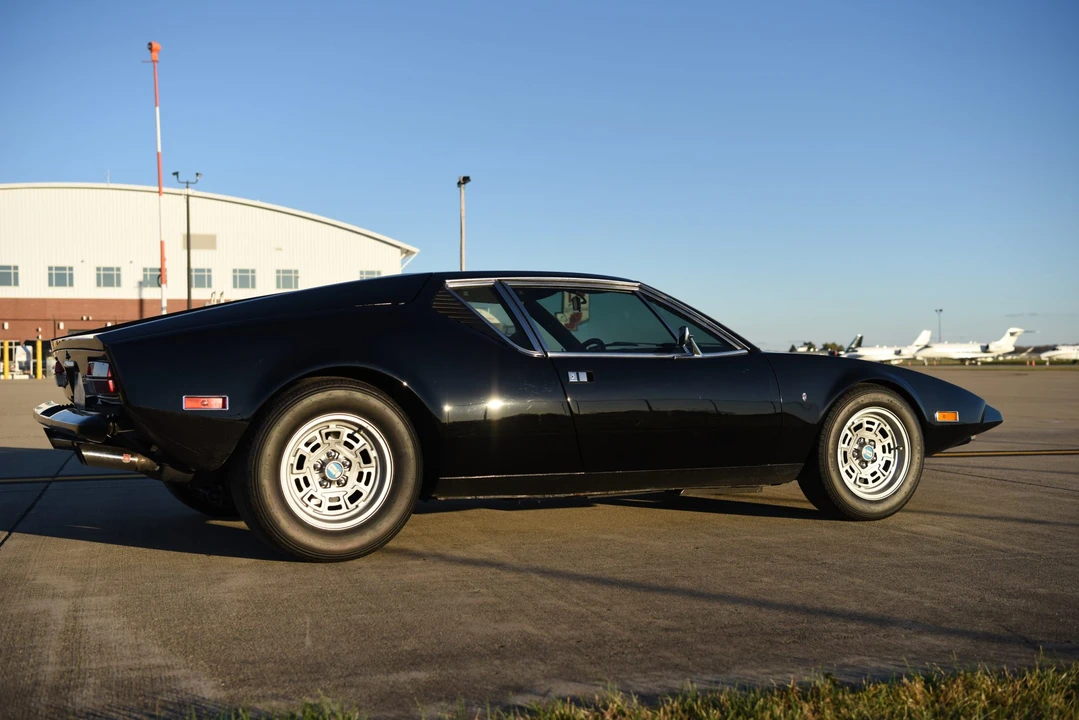 1973 DeTomaso Pantera - Image 12 of 31
