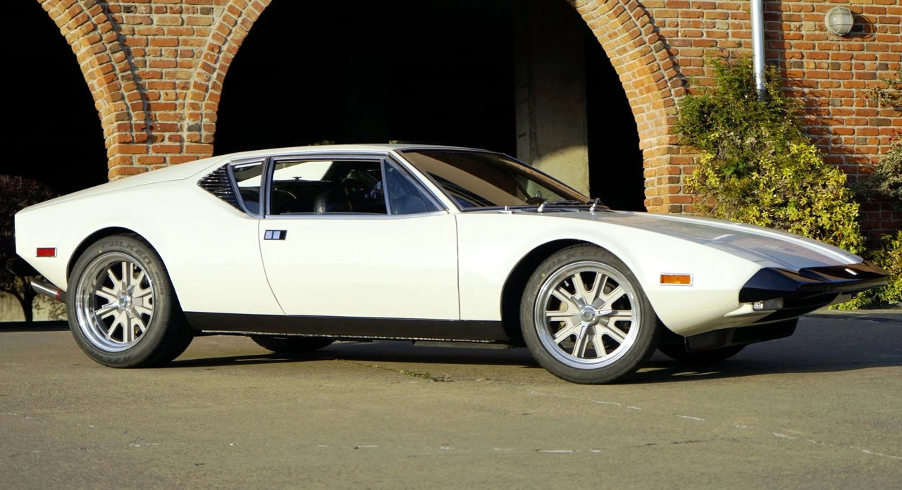 1973 DeTomaso Pantera - Image 16 of 31