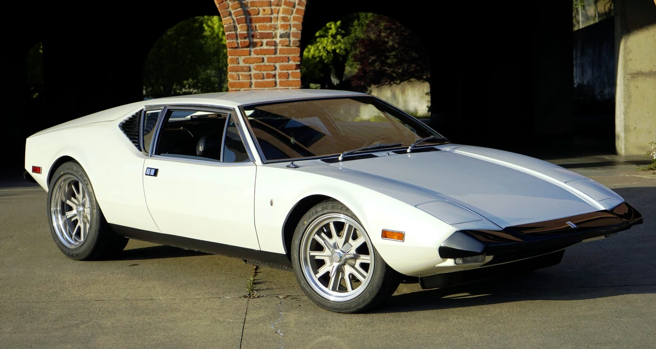 1973 DeTomaso Pantera - Image 15 of 31