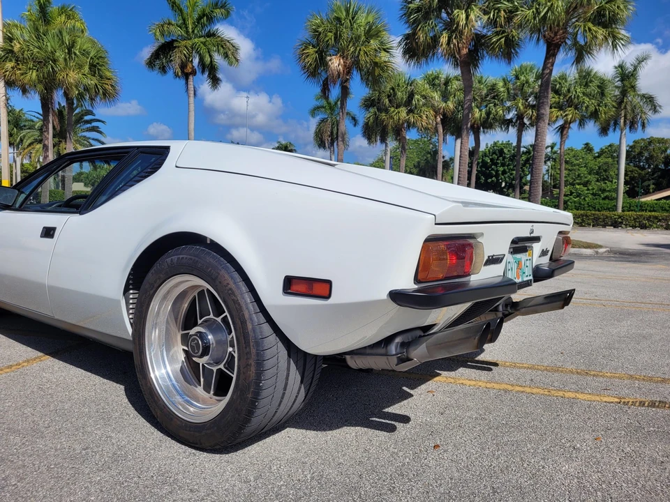 1973 DeTomaso Pantera - Image 28 of 31
