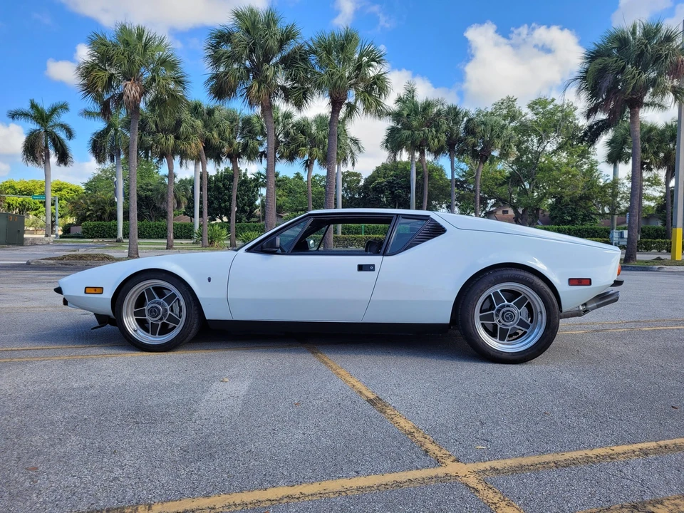 1973 DeTomaso Pantera - Image 19 of 31