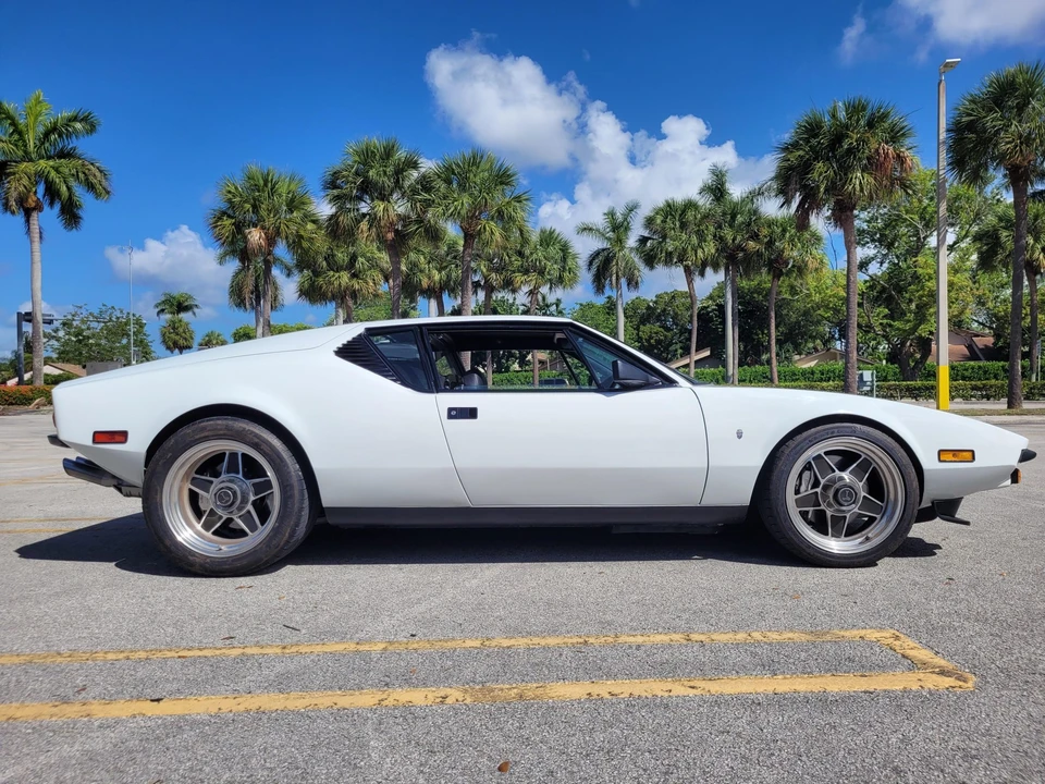 1973 DeTomaso Pantera - Image 10 of 31