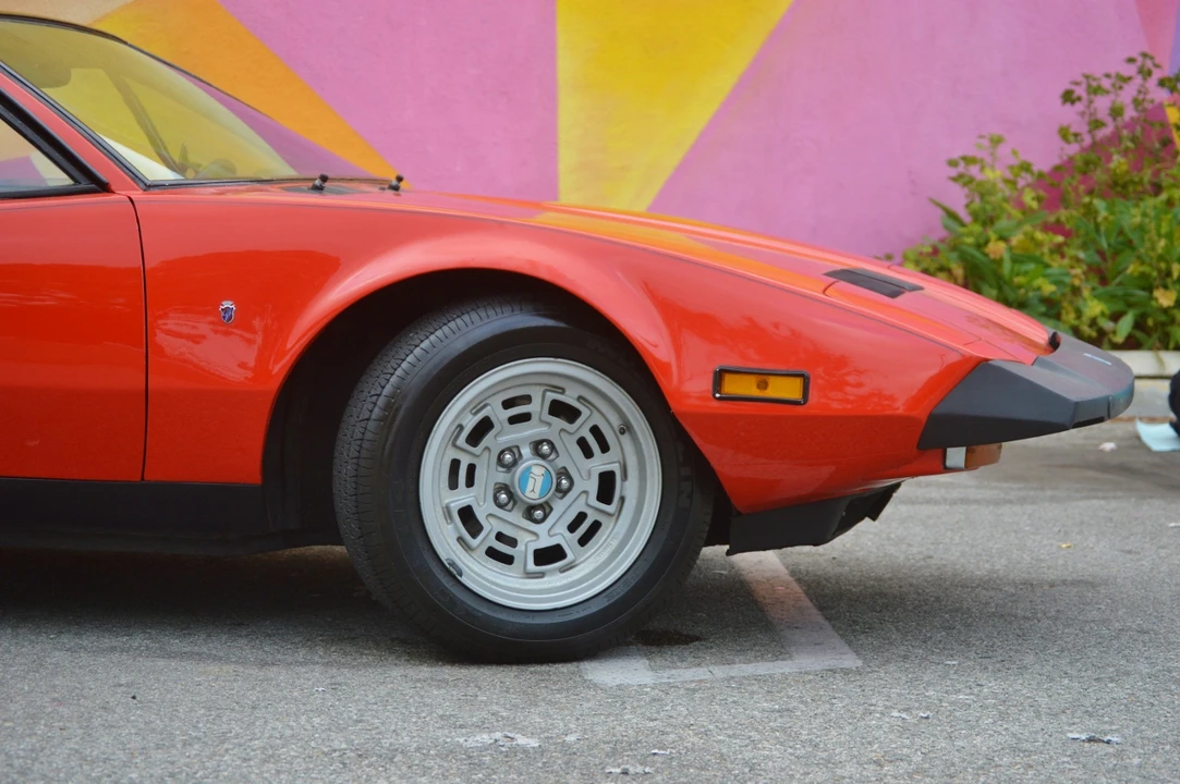 1973 DeTomaso Pantera - Image 19 of 30
