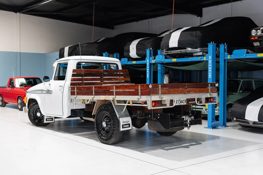 1973 Dodge A100 - Image 5 of 31