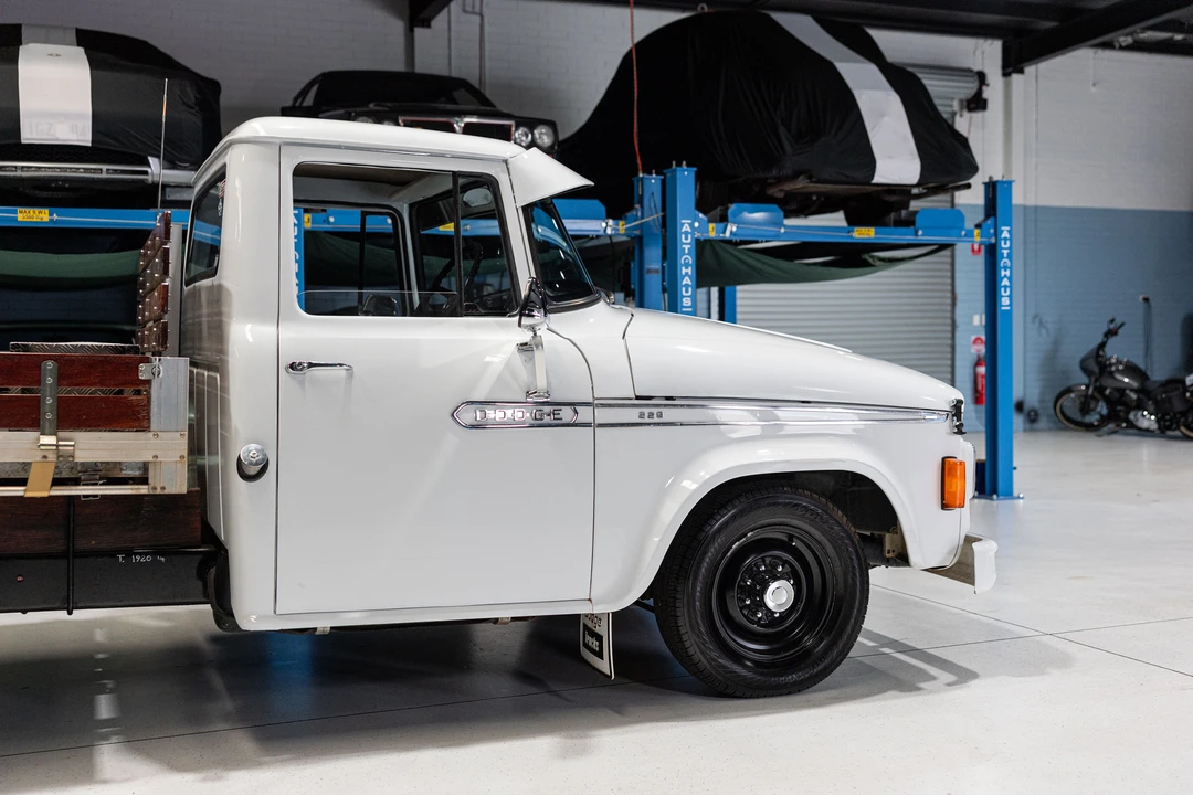 1973 Dodge A100 - Image 27 of 31
