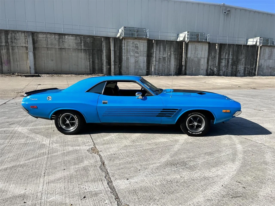 1973 Dodge Challenger 1st Gen - Image 11 of 31