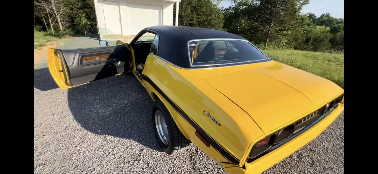 1973 Dodge Challenger 1st Gen - Image 25 of 31