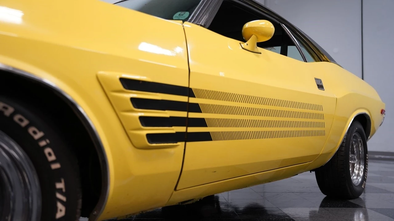 1973 Dodge Challenger 1st Gen - Image 18 of 21