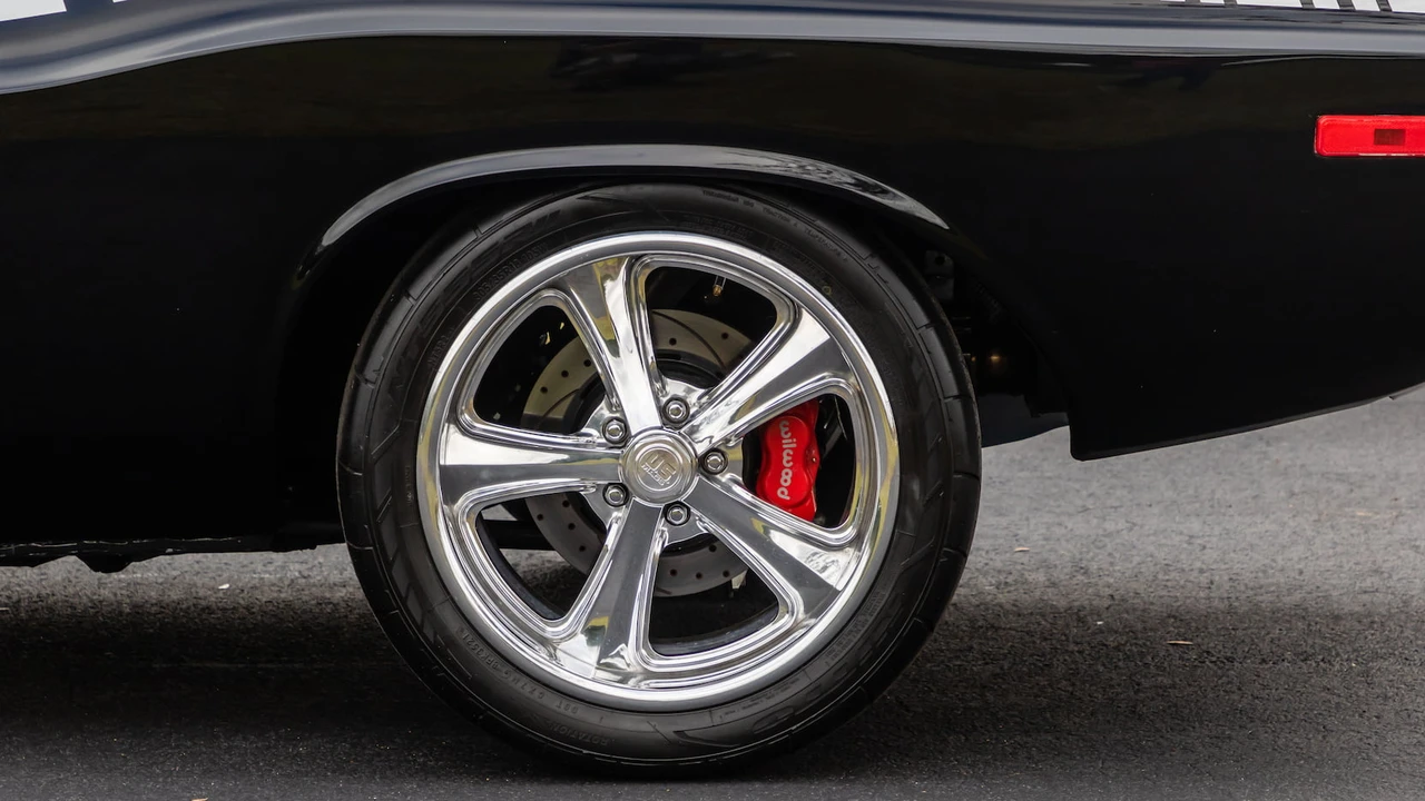 1973 Dodge Challenger 1st Gen - Image 10 of 31