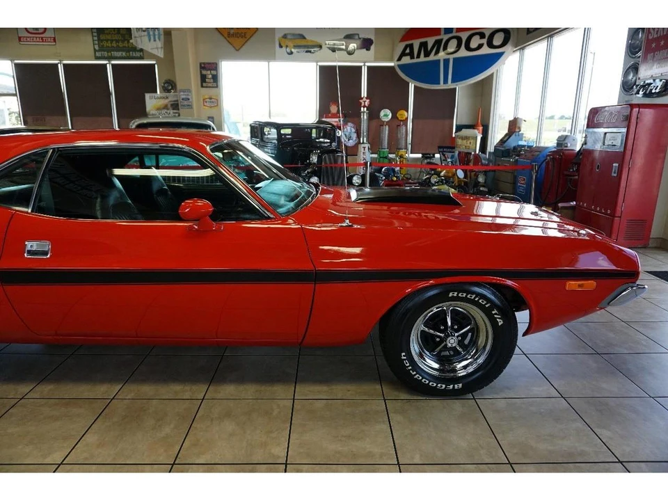 1973 Dodge Challenger 1st Gen - Image 16 of 31
