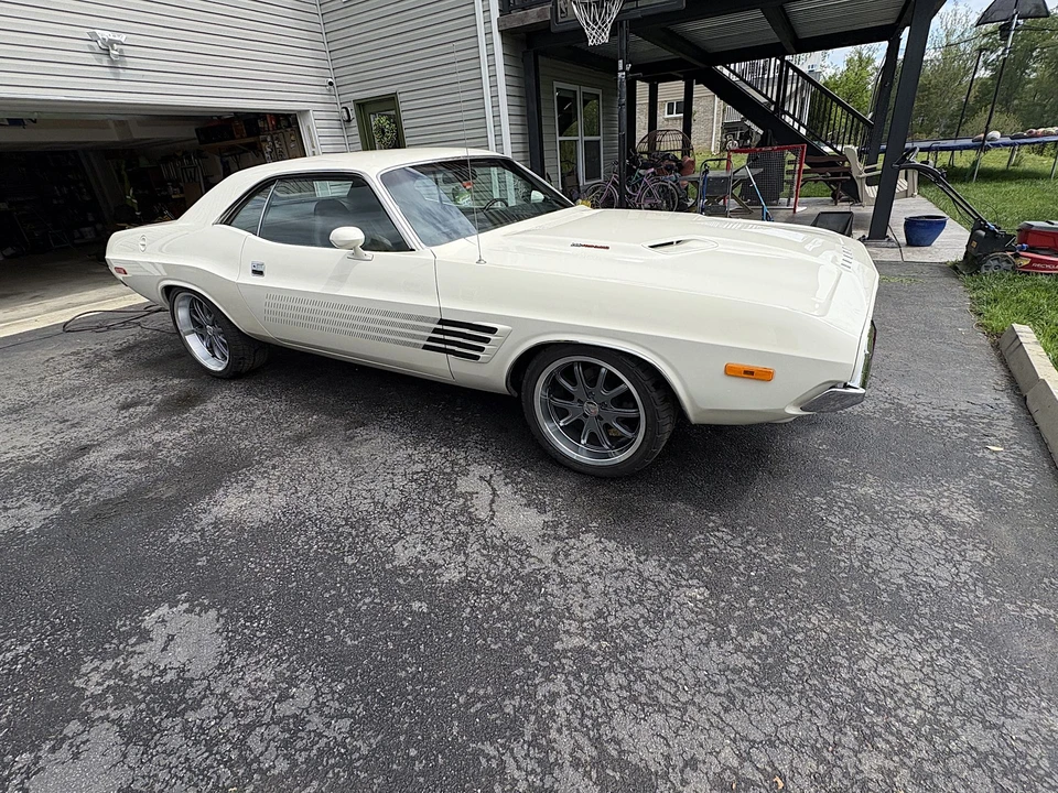 1973 Dodge Challenger 1st Gen - Image 15 of 31