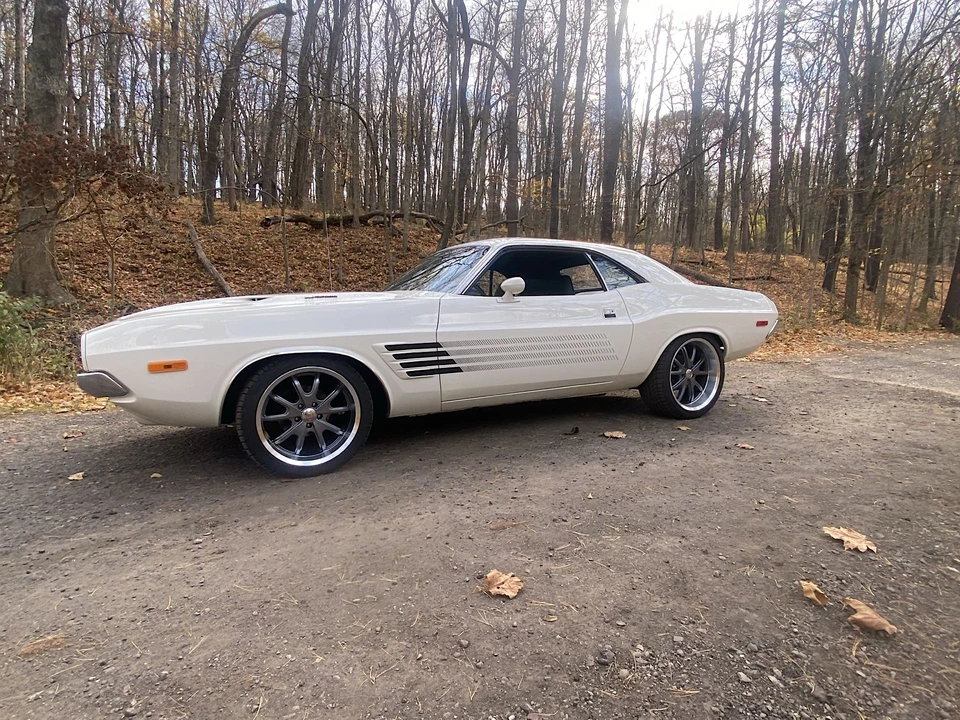1973 Dodge Challenger 1st Gen - Image 4 of 31