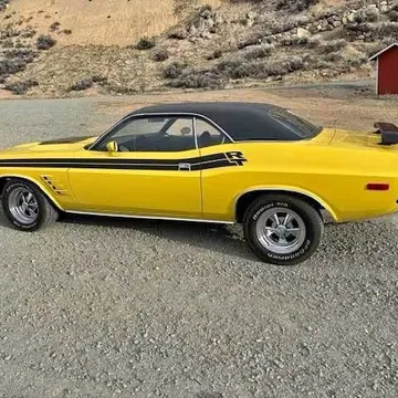 1973 Dodge Challenger Retromod RT Clone