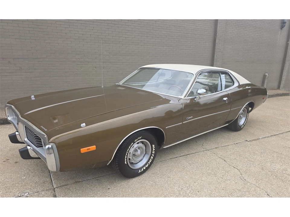 1973 Dodge Charger 3rd Gen - Image 2 of 31