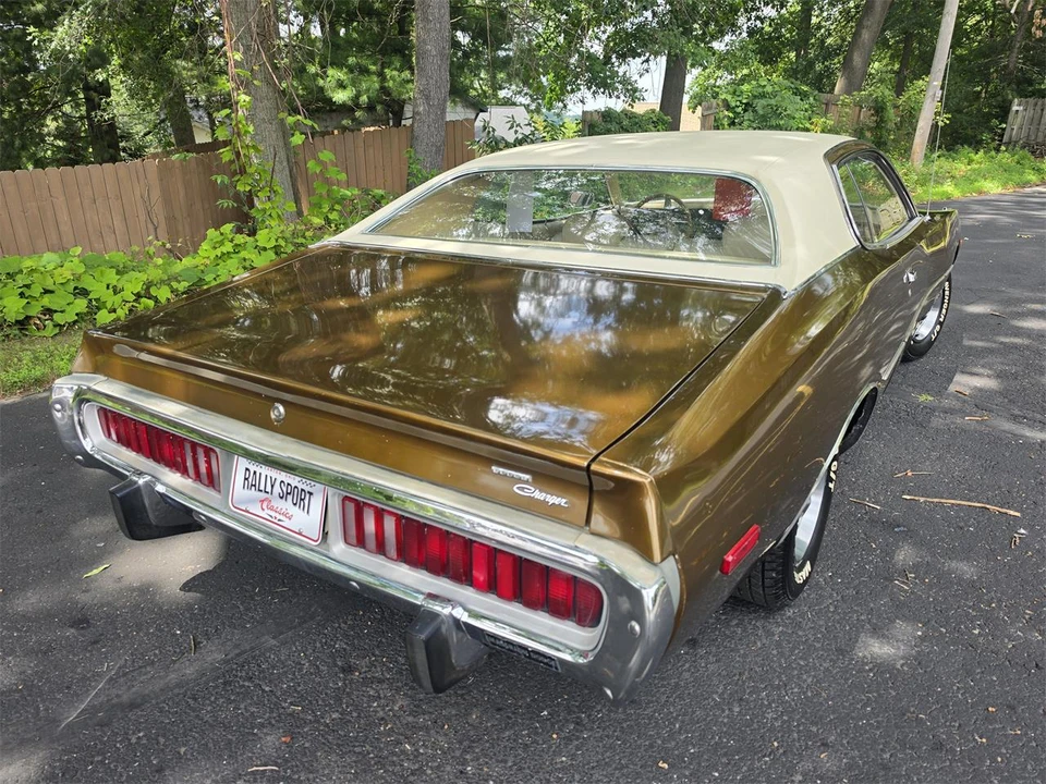 1973 Dodge Charger 3rd Gen - Image 16 of 31