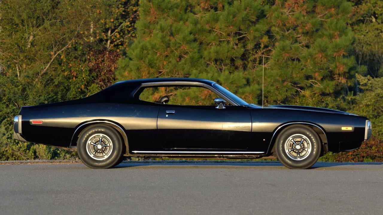 1973 Dodge Charger 3rd Gen - Image 2 of 31