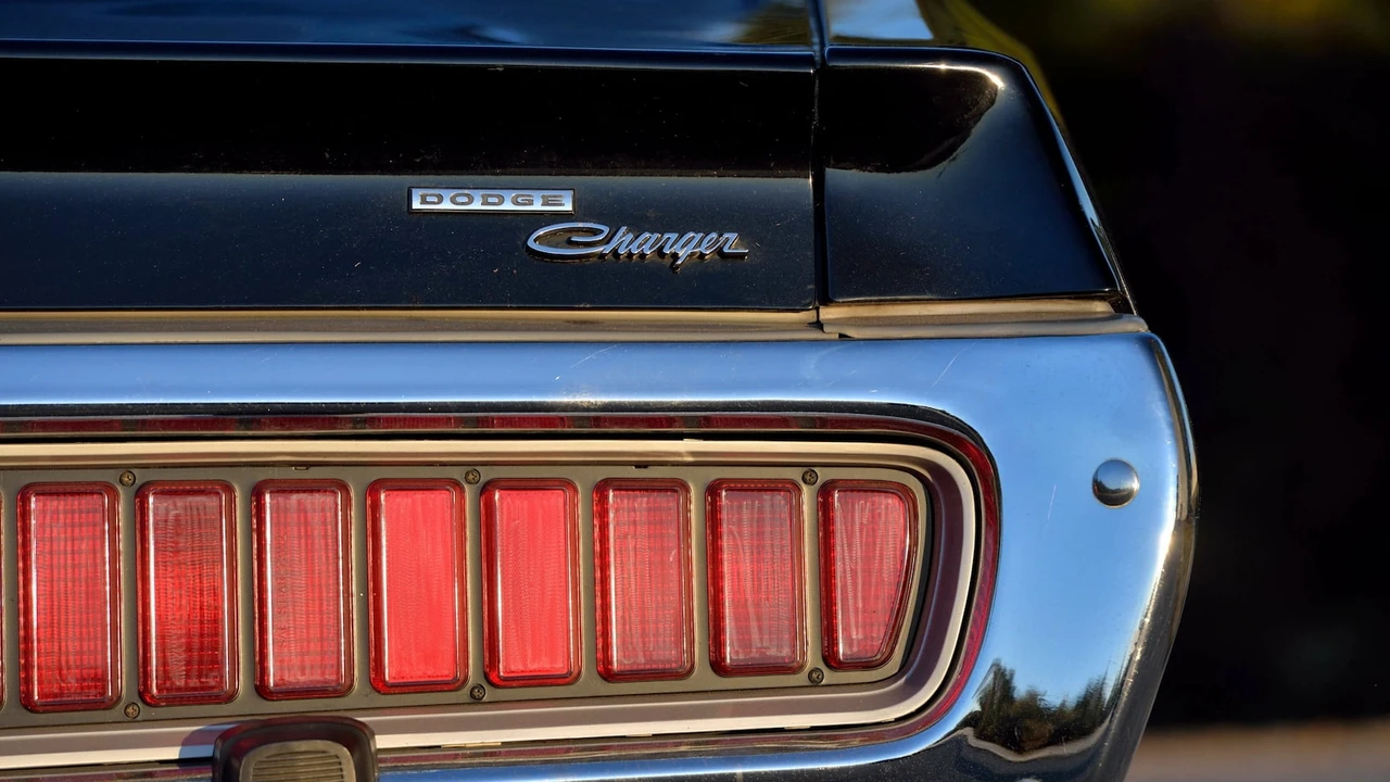 1973 Dodge Charger 3rd Gen - Image 11 of 31