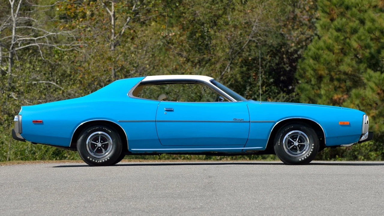 1973 Dodge Charger 3rd Gen - Image 2 of 31