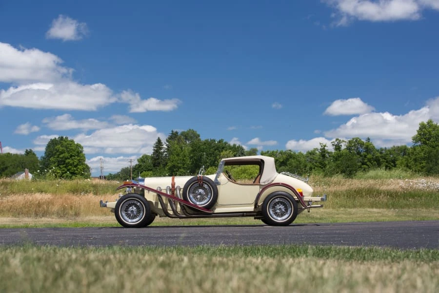 1973 Excalibur - Image 2 of 12