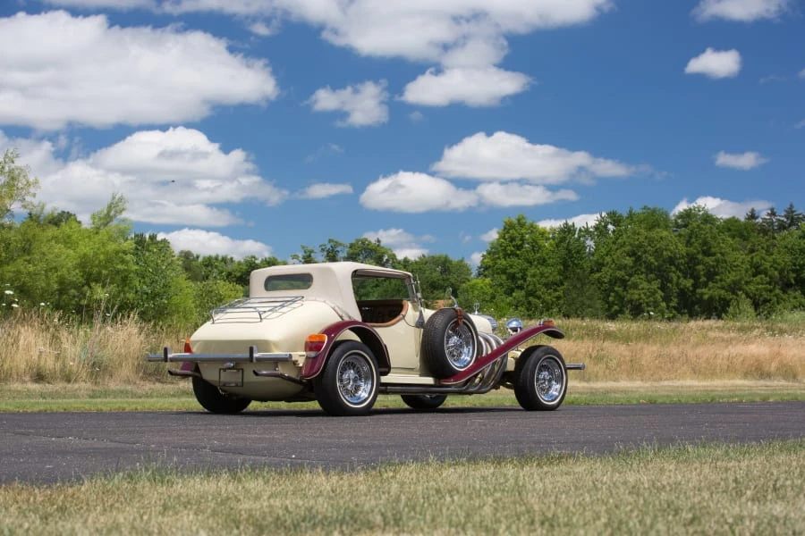 1973 Excalibur - Image 3 of 12